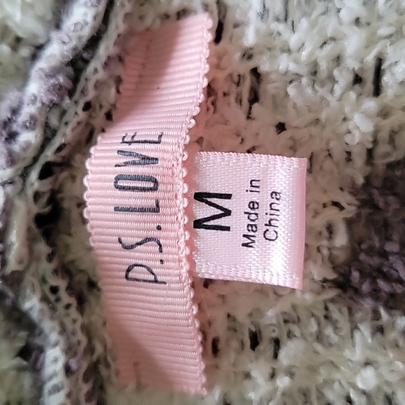 Brand new Aztec Hooded Cardigan - Picture 5 of 7